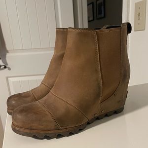 Sorel WOMEN'S JOAN OF ARCTIC Chelsea wedge bootie
